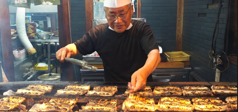 【飯テロ鰻屋さん】京都・うなぎの老舗に1日密着の動画が面白い!! 修行始めて鰻職人歴58年の技は伊達じゃないよね!!